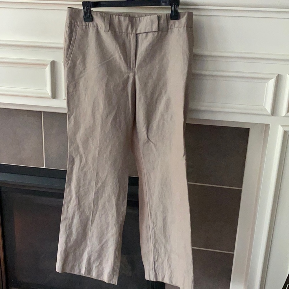 Ann Taylor size 8p signature fit pants
